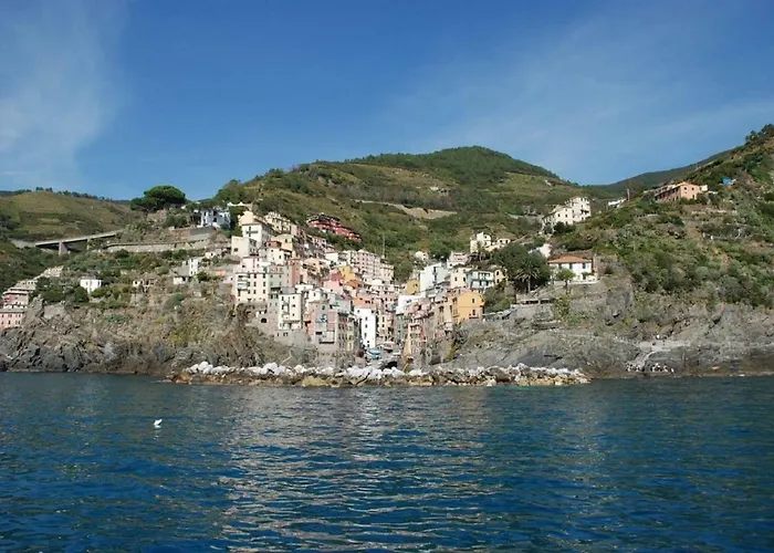 Cinque Terre Way *
